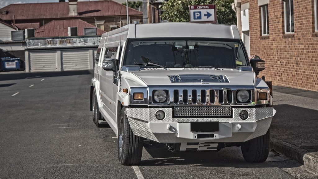 hummer, car, stretch-1180325.jpg